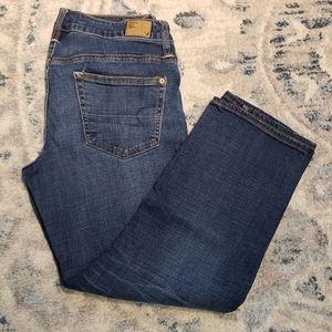 American Eagle BOYFIT crop 6